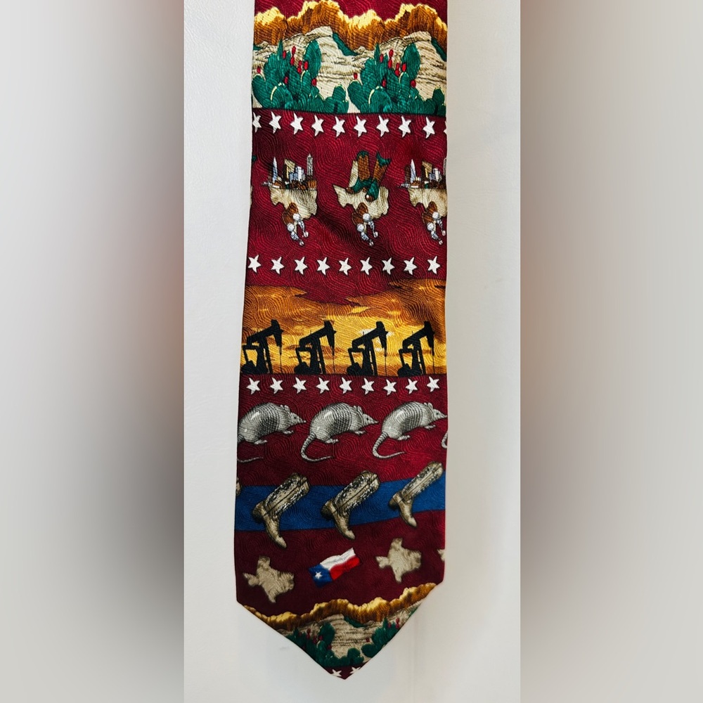 Puritan Texas Novelty Necktie Armadillo Cowboy Boots Oil Derrick Flag Burgundy